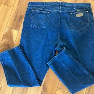 Wrangler Jeans size 48 x 32 NWOT